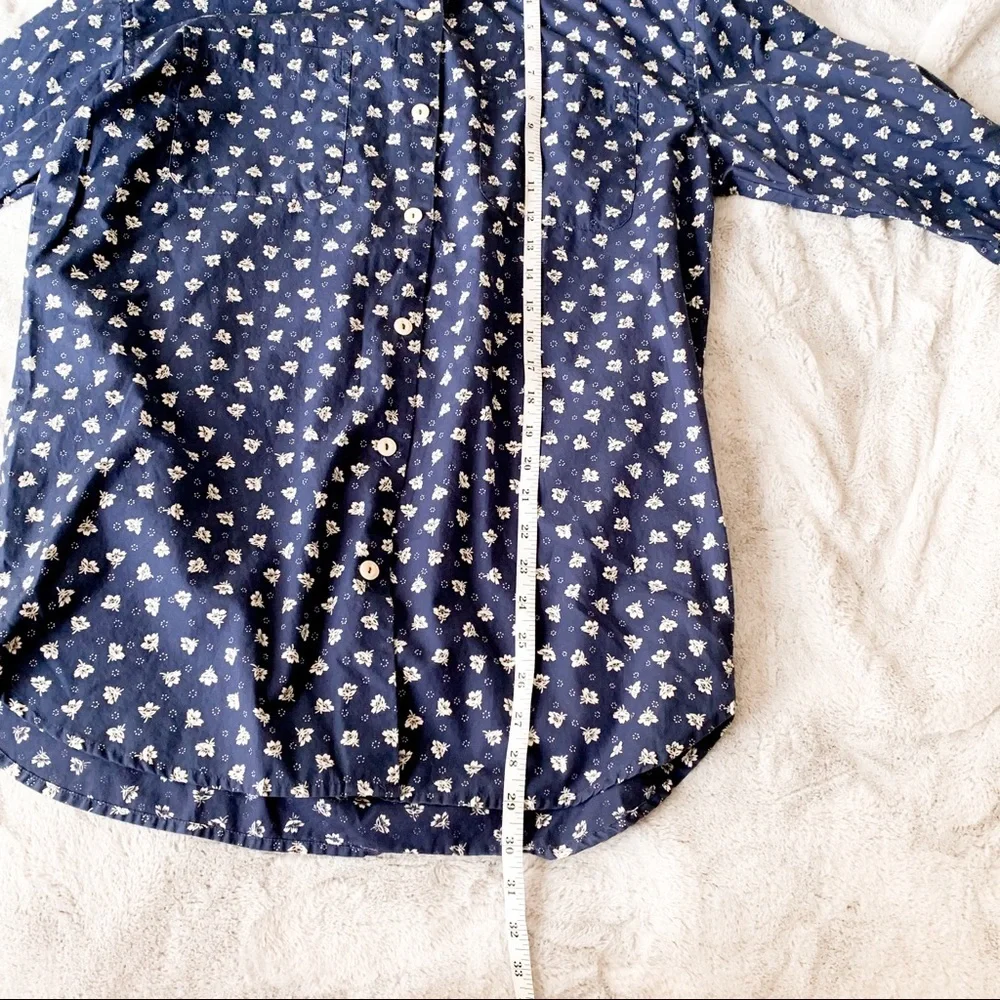 Eddie Bauer Floral Button down Blouse size s - Picture 7 of 8